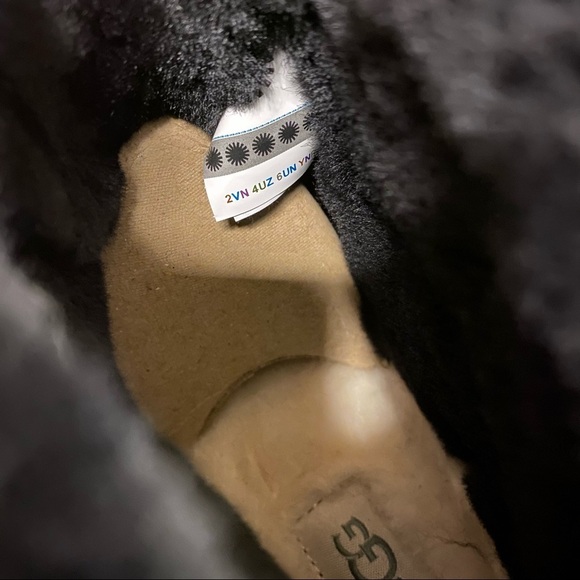 UGG | Neumel Platform Zip Chukka Boots In Ultra Matte Seaweed Size 11 NEW - Picture 7 of 9